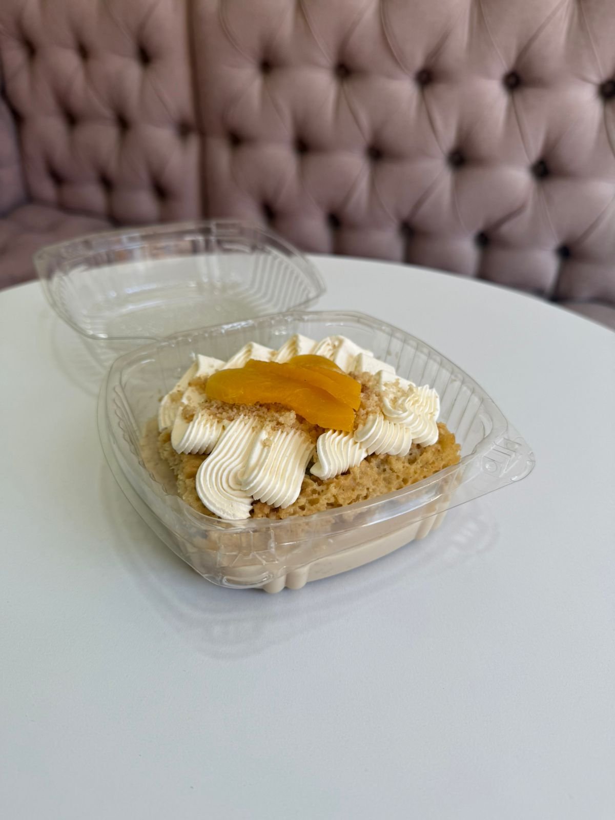 Pastel de 3 leches con durazno